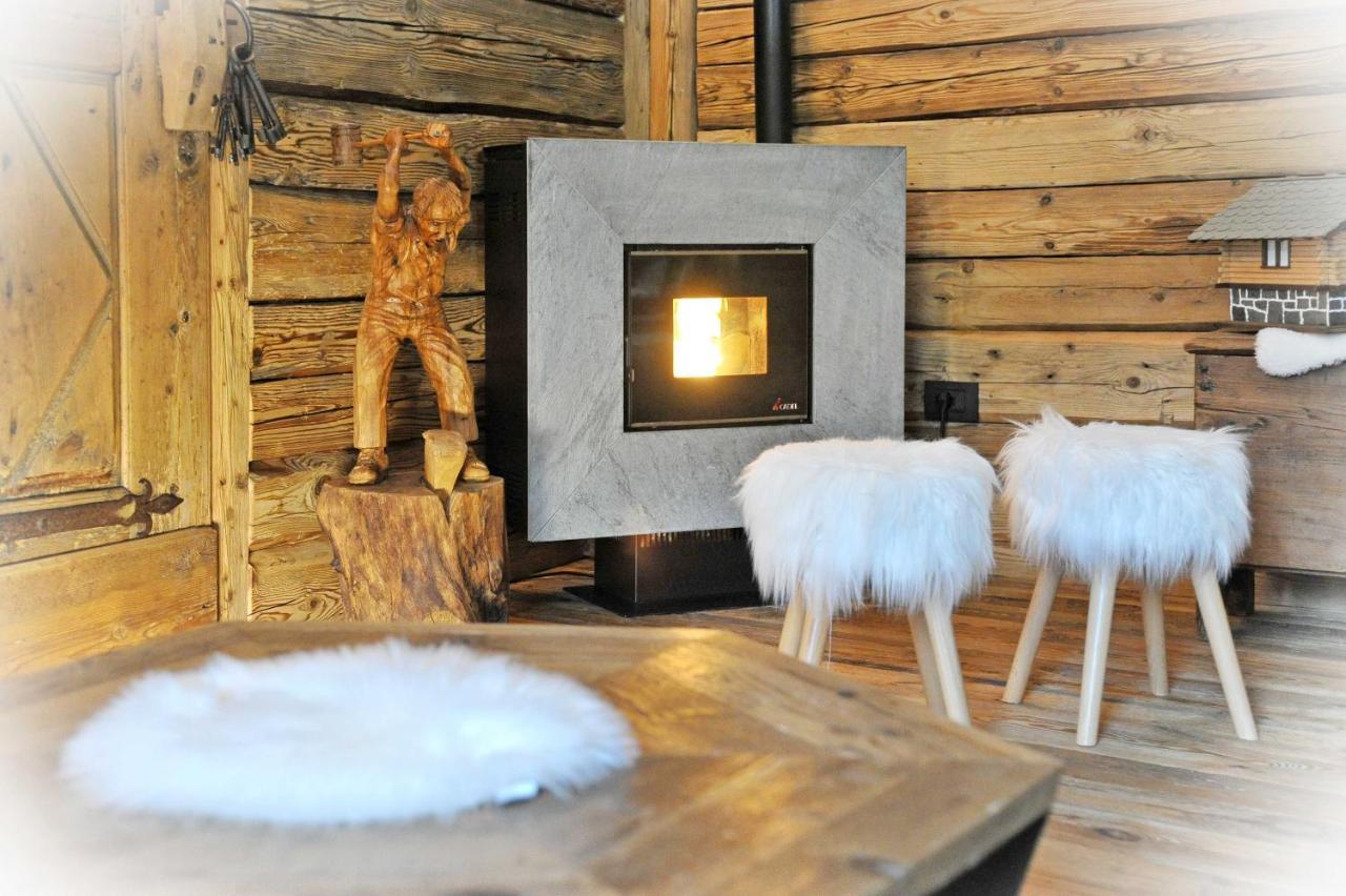 Hotel La Rouja Champoluc Luaran gambar